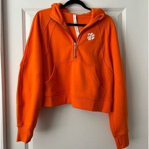 Lululemon scuba half zip
